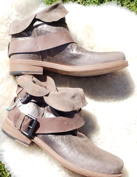 Free People Shoes - NEW VIC MATIE SKYE Metallic Boots